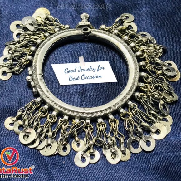 Single Vintage Kuchi Bangle Bracelet: Afghan Tribal Jewelry with Tassels - Picture 9 of 13